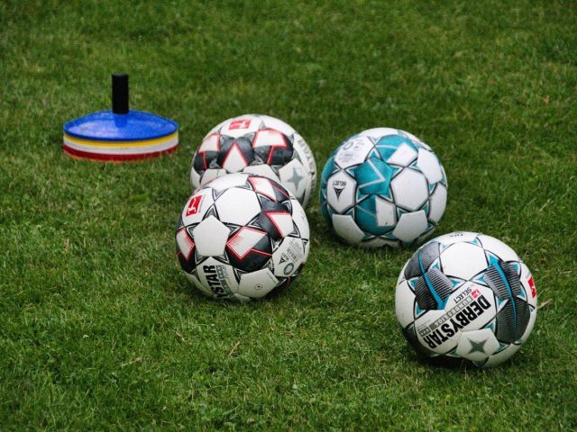 Plans hebdomadaires d’entraînement pour footballeur amateur