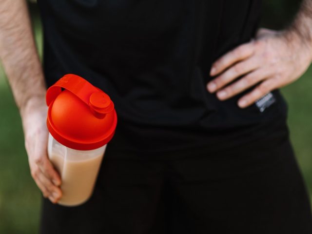 Protéine vegan pour récupération : choix et critères essentiels
